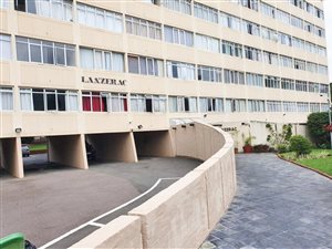 2 Bed Apartment in Durban CBD