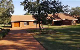 3 Bedroom House in Hartbeespoort Dam
