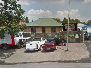 425 m² Commercial space in Roodepoort Central
