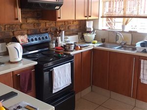 2 Bed Townhouse in Krugersdorp North
