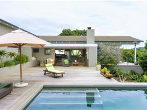 4 Bed House in Sardinia Bay