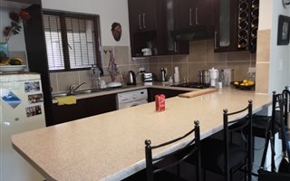 2 Bedroom Townhouse in Paulshof
