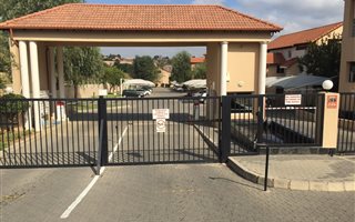 2 Bedroom Townhouse in Noordwyk