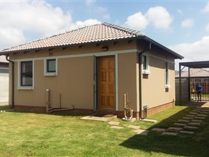 3 Bedroom House in Kwaggasrand