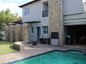 4 Bed House in Willow Acres