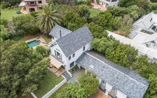 4 Bedroom House in Brandwacht
