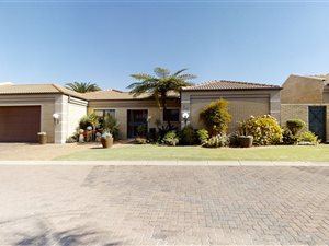 3 Bed House in Bartlett