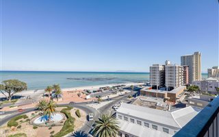 2 Bedroom Apartment in Strand Central