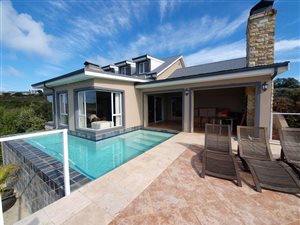 3 Bed House in Pezula Golf Estate
