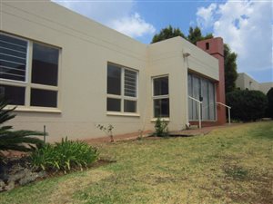 2 Bed House in Moreleta Park