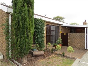 3 Bed Townhouse in Stellenberg