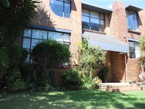 3 Bed Townhouse in Maroelana
