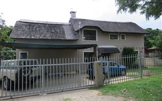 4 Bedroom House in Old Place