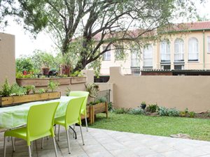 3 Bed Duplex in Lynnwood Ridge