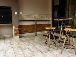3 Bed Duplex in Montana