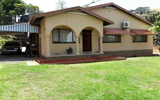 4 Bedroom House in Effingham