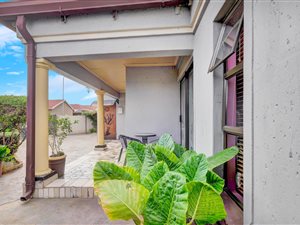 3 Bedroom House in Dhlamini