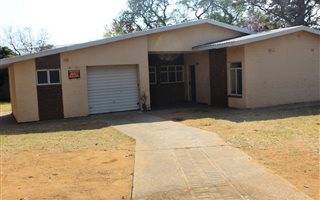 3 Bedroom House in Protea Park