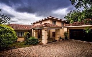 5 Bedroom House in Matumi Estate