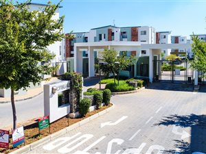 2 Bed Apartment in Ferndale