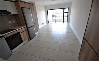 2 Bedroom Apartment in Linbro Park