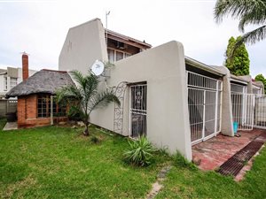 3 Bed Townhouse in Hutten Heights