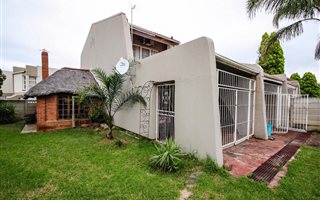 3 Bedroom Townhouse in Hutten Heights