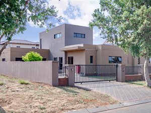 3 Bed House in La Como Lifestyle Estate