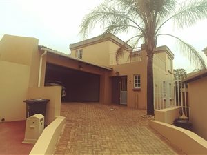 2 Bed Cluster in Florida Hills
