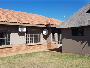 3 Bed House in Kroondal