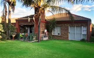3 Bedroom Simplex in Northmead
