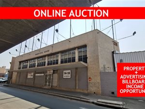 2300 m² Commercial space in City and Suburban