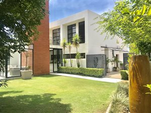 4 Bedroom House in Silver Lakes