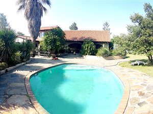 2.3 ha Farm in Lanseria and surrounds