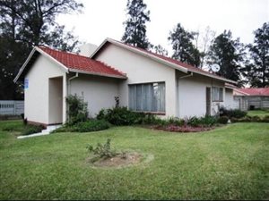 4 Bed House in Ncandu Park