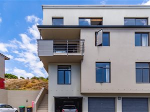 2 Bed Apartment in Salt River