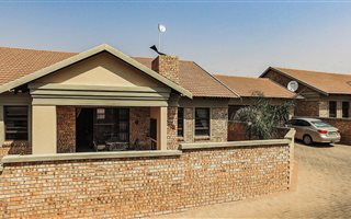 3 Bedroom Townhouse in Lilyvale