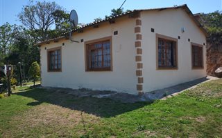 2 Bedroom House in Kwamakhutha