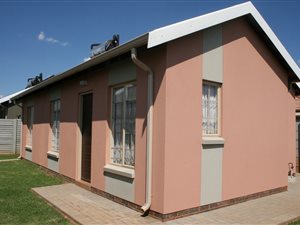 3 Bed House in Ramakonopi