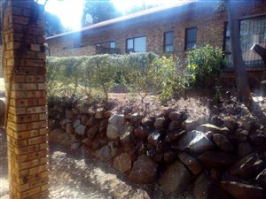 3 Bed Townhouse in North Riding AH