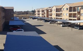 2 Bedroom Apartment in Delmas West