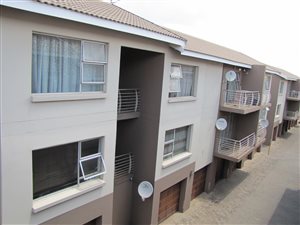 2 Bedroom Apartment in Vanderbijlpark SE4