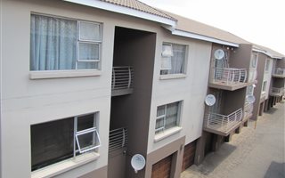 2 Bedroom Apartment in Vanderbijlpark SE4