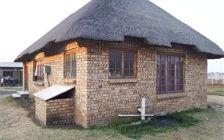 1 Bedroom House in Oranjeville