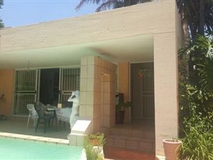 4 Bedroom House in Orchards
