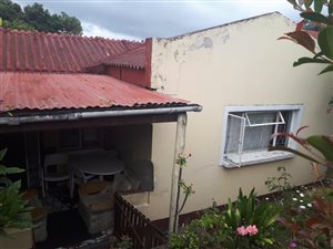 3 Bedroom House in Hornlee