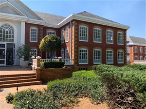 252 m² Commercial space in Bryanston