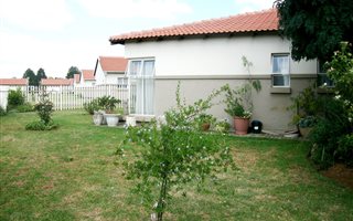 2 Bedroom Townhouse in Meyerton