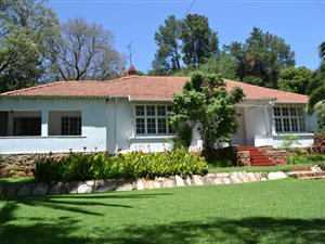3 Bed House in Westcliff