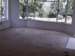 2 Bed House in Poortview